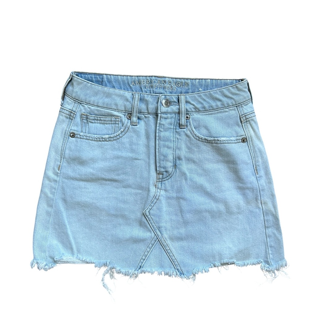 American Eagle Outfitters light wash distressed mini skirt size 0 - Picture 1 of 7